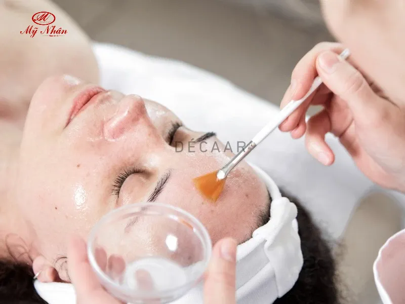 Ức Chế Tận Gốc Con Đường Hình Thành Sắc Tố