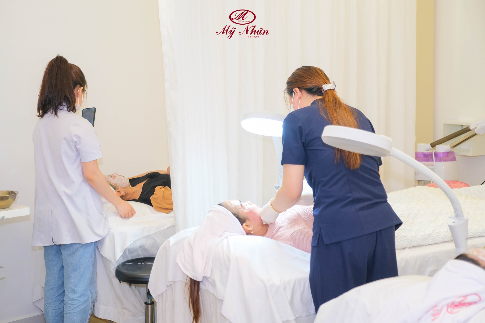 Cơ sở vật chất 7